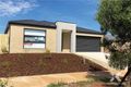 Property photo of 28 Hart Crescent Brookfield VIC 3338