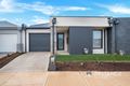 Property photo of 28 Shelterbelt Avenue Weir Views VIC 3338