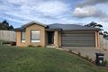 Property photo of 14 Rowan Walk Drouin VIC 3818