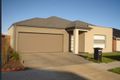 Property photo of 5 Oakview Parade Caroline Springs VIC 3023