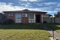 Property photo of 34 Kennington Park Drive Endeavour Hills VIC 3802