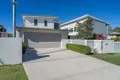 Property photo of 9 Sydney Street Labrador QLD 4215