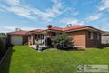 Property photo of 15 Rivendale Crescent Drouin VIC 3818