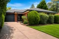 Property photo of 8 De Castella Close Mill Park VIC 3082