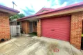 Property photo of 4/2 Kenneally Street Kooringal NSW 2650