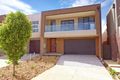 Property photo of 20 Seddon Place Caroline Springs VIC 3023