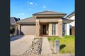 Property photo of 46 Otago Loop Caroline Springs VIC 3023