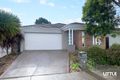 Property photo of 21 Fleuve Rise Clyde North VIC 3978