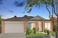 Property photo of 39 Limpopa Square Roxburgh Park VIC 3064