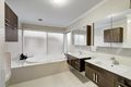 Property photo of 11 Inglis Court Glen Waverley VIC 3150