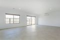 Property photo of 25 Scotland Circuit Cranbourne West VIC 3977