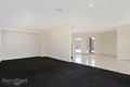 Property photo of 2/923 Mountain Highway Bayswater VIC 3153