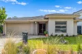 Property photo of 21/2 Barton Drive Sandhurst VIC 3977