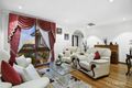 Property photo of 15 Tunley Close Endeavour Hills VIC 3802
