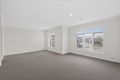 Property photo of 5 Strahan Close Berwick VIC 3806