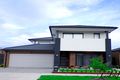 Property photo of 10 Angophora Crescent Craigieburn VIC 3064