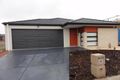 Property photo of 26 Cutleaf Crescent Tarneit VIC 3029
