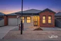 Property photo of 12 Farrow Place Maddingley VIC 3340