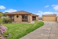 Property photo of 11 Gibbon Court St Albans VIC 3021