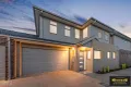 Property photo of 2/1 Vincent Avenue St Albans VIC 3021