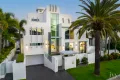 Property photo of 38 Knightsbridge Parade West Paradise Point QLD 4216