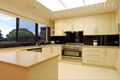 Property photo of 34 Bimbadeen Crescent Yallambie VIC 3085