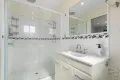Property photo of 15 Yvette Close Sale VIC 3850