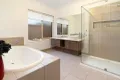 Property photo of 8 Gillman Terrace West Wodonga VIC 3690