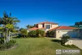 Property photo of 35 Pryor Crescent Old Bar NSW 2430