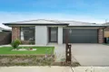 Property photo of 3 Ruby Road Cobblebank VIC 3338