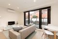 Property photo of 2/2A Henry Street Windsor VIC 3181