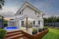 Property photo of 7 Linacre Crescent Carindale QLD 4152