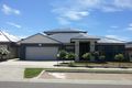 Property photo of 3 Tweed Place Caroline Springs VIC 3023