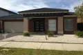 Property photo of 31 Biltmore Crescent Roxburgh Park VIC 3064