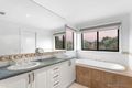 Property photo of 4 Logan Place Berwick VIC 3806