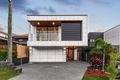 Property photo of 37 Eighth Avenue St Lucia QLD 4067