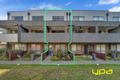 Property photo of 32 Rubus Way Pakenham VIC 3810
