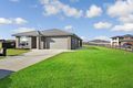 Property photo of 29 Burbank Crescent Hunterview NSW 2330
