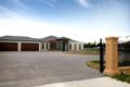 Property photo of 4 The Grove Hampton Park VIC 3976