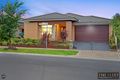Property photo of 8 Royale Drive Fraser Rise VIC 3336