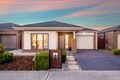 Property photo of 10 Chantenay Parade Cranbourne North VIC 3977