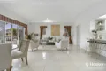 Property photo of 5 Lindfield Circuit Robertson QLD 4109