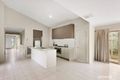 Property photo of 5 Daphne Court Pakenham VIC 3810