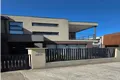 Property photo of 28/8 The Crossing Caroline Springs VIC 3023
