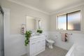 Property photo of 33 Regatta Way Summerland Point NSW 2259