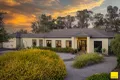 Property photo of 10 Golden Glade Strathdale VIC 3550