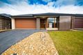Property photo of 8 Compton Way Clyde North VIC 3978