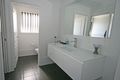 Property photo of 11 Peak Drive Hillvue NSW 2340