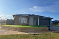 Property photo of 40 Mantis Circuit Tarneit VIC 3029