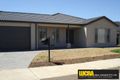 Property photo of 18 Fernhurst Avenue Derrimut VIC 3026